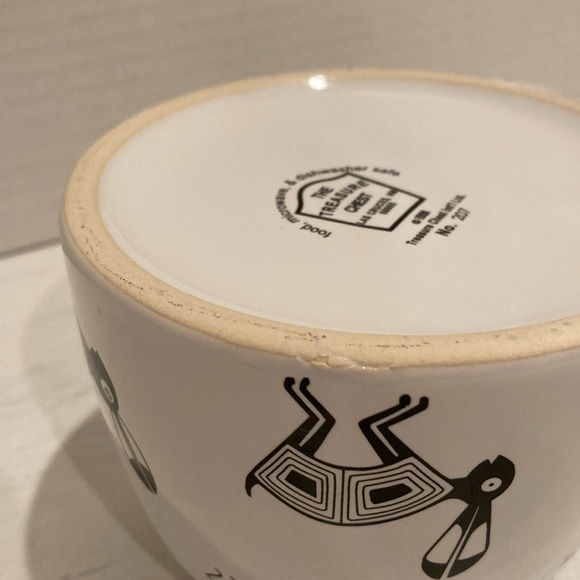 The Treasure Chest Las Cruces NM 1998 Southwest Rabbit Pottery Mug Cup #207 VTG - Picture 7 of 8